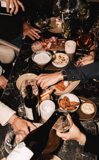 Table spread